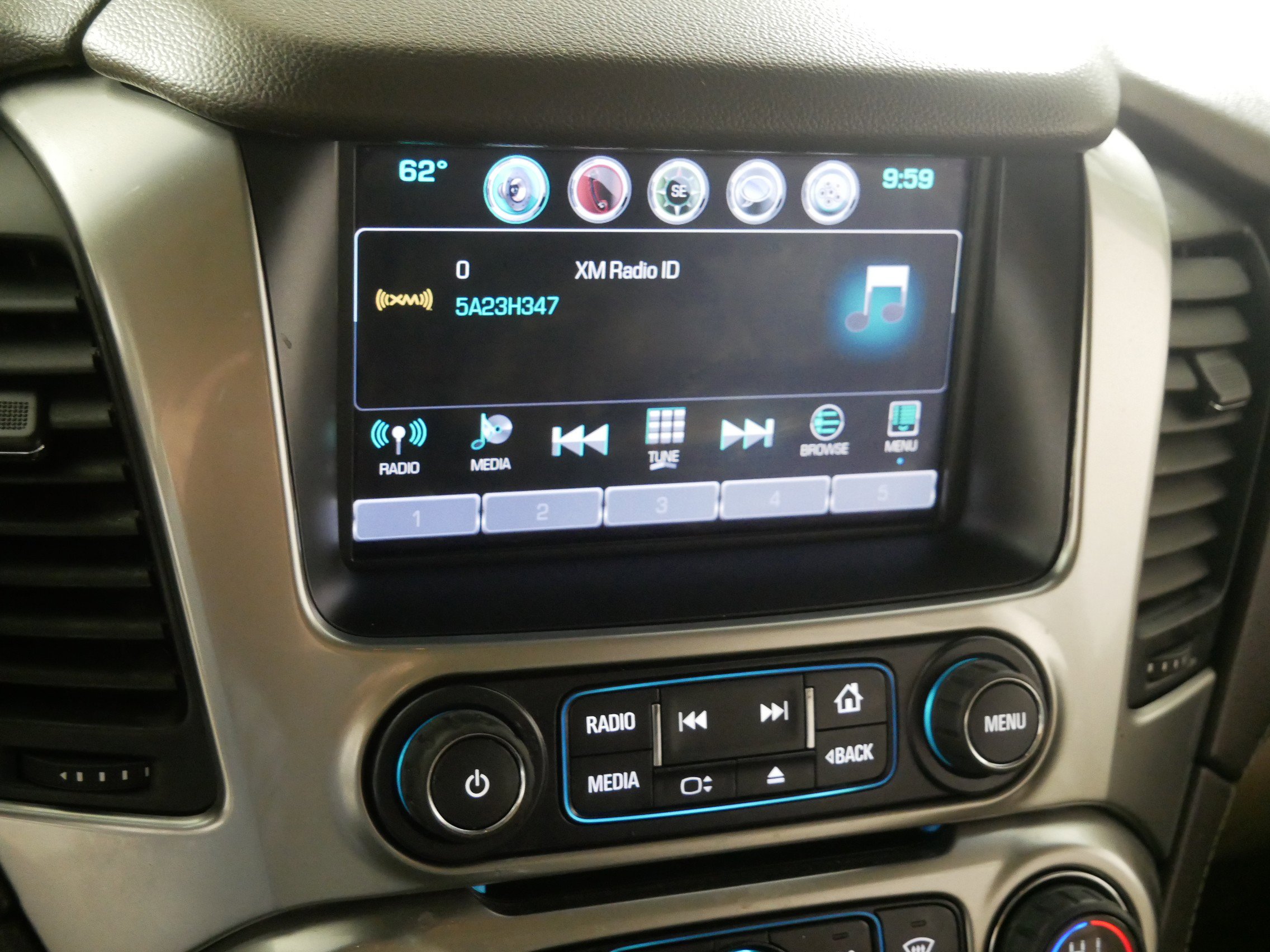 Used 2016 Chevrolet Tahoe LTZ image 22