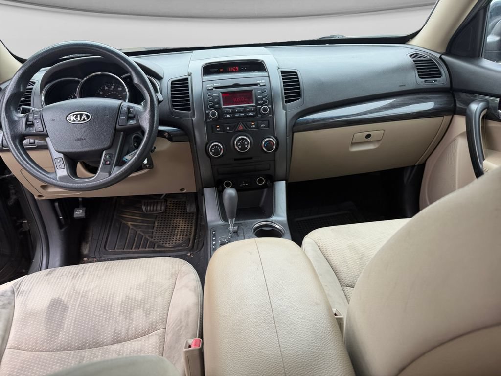Used 2011 Kia Sorento 2WD image 25