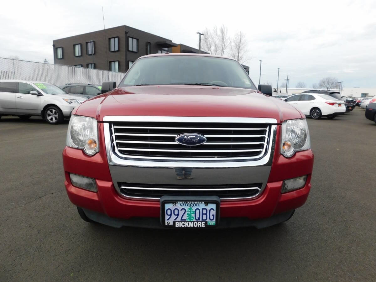 Used 2010 Ford Explorer XLT AWD/4WD image 22