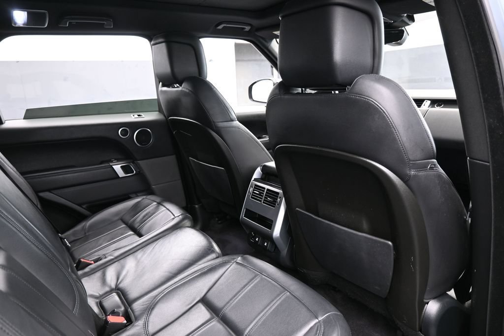 Used 2020 Land Rover Range Rover Sport SE AWD/4WD image 46