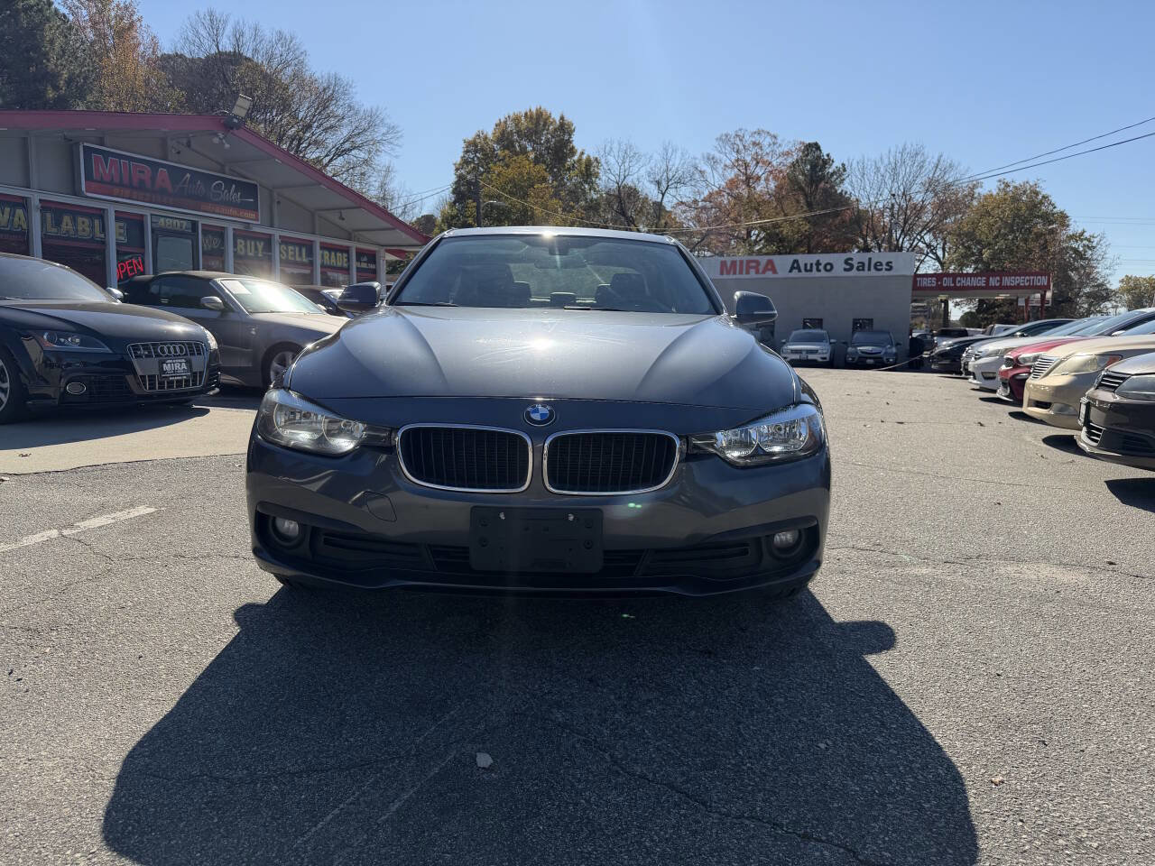 Used 2016 BMW 320i xDrive Sedan image 9