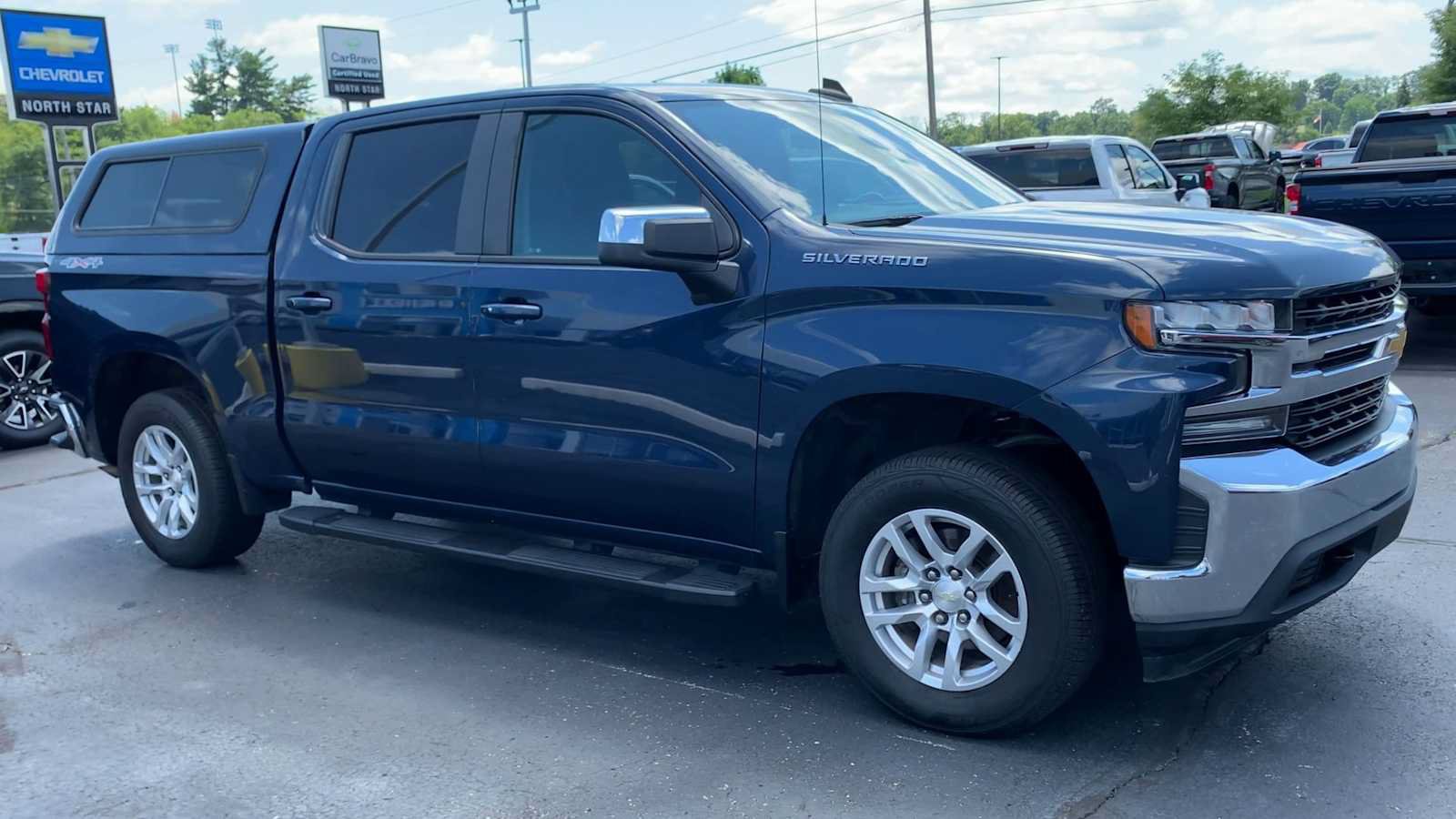 Used 2020 Chevrolet Silverado 1500 LT w/ All-Star Edition AWD/4WD image 2