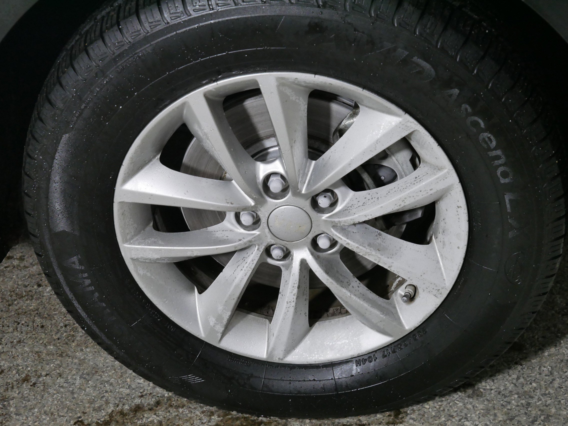 Used 2017 Kia Sorento LX w/ LX V6 Convenience Package image 15