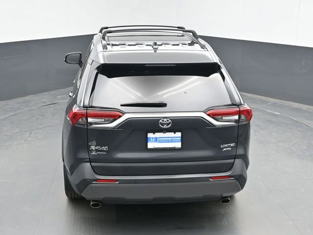 Used 2019 Toyota RAV4 Limited w/ Advanced Technology Package image 38