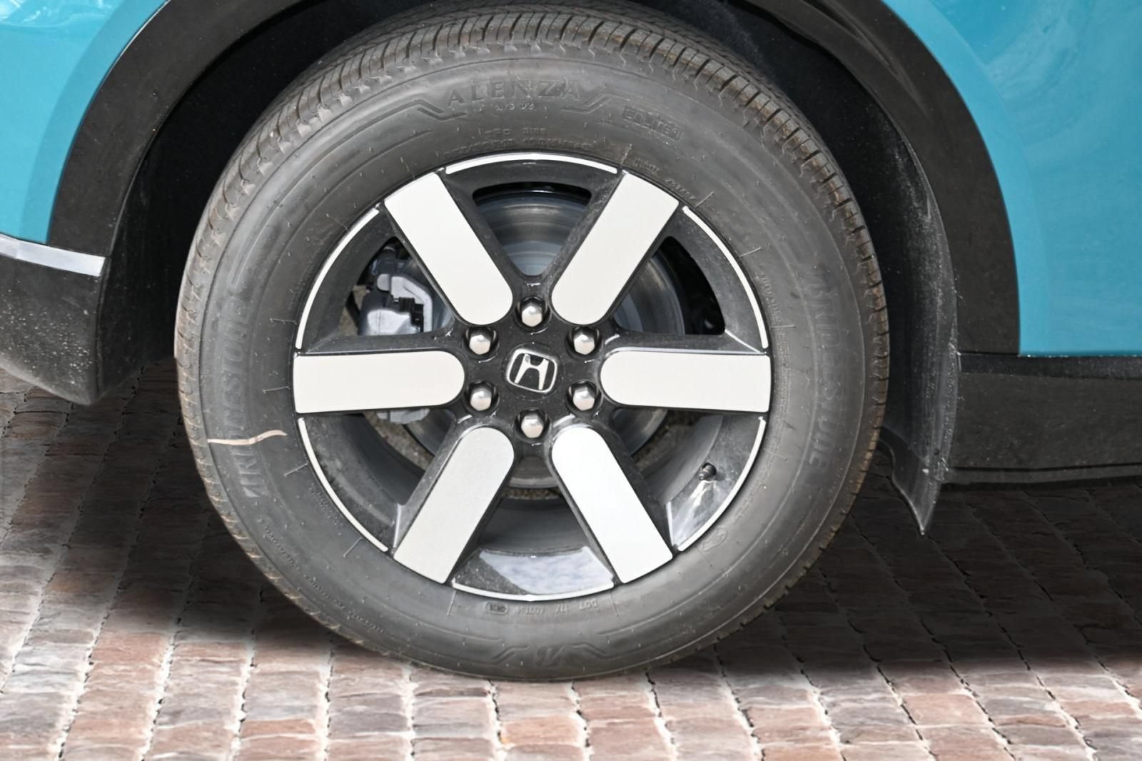 New 2026 Honda Prologue Touring image 36