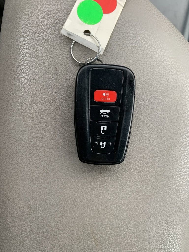 Used 2019 Toyota Camry L image 29