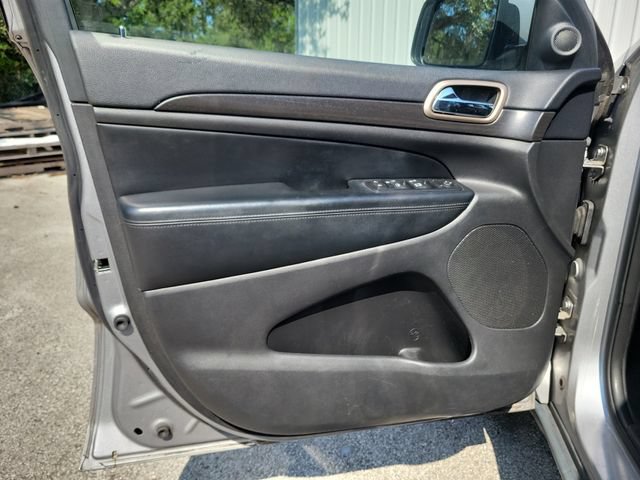 Used 2016 Jeep Grand Cherokee Laredo w/ Quick Order Package 23E RWD image 23