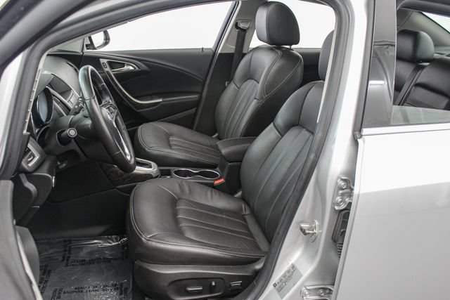 Used 2016 Buick Verano Leather w/ Experience Buick Package FWD image 21
