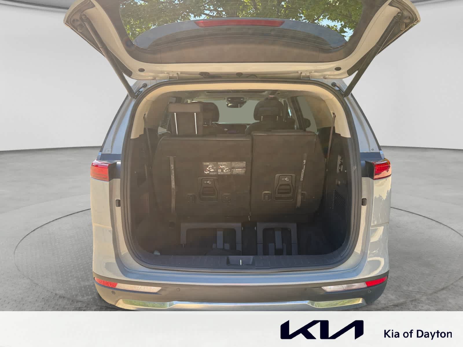 Used 2024 Kia Carnival SX Prestige FWD image 23