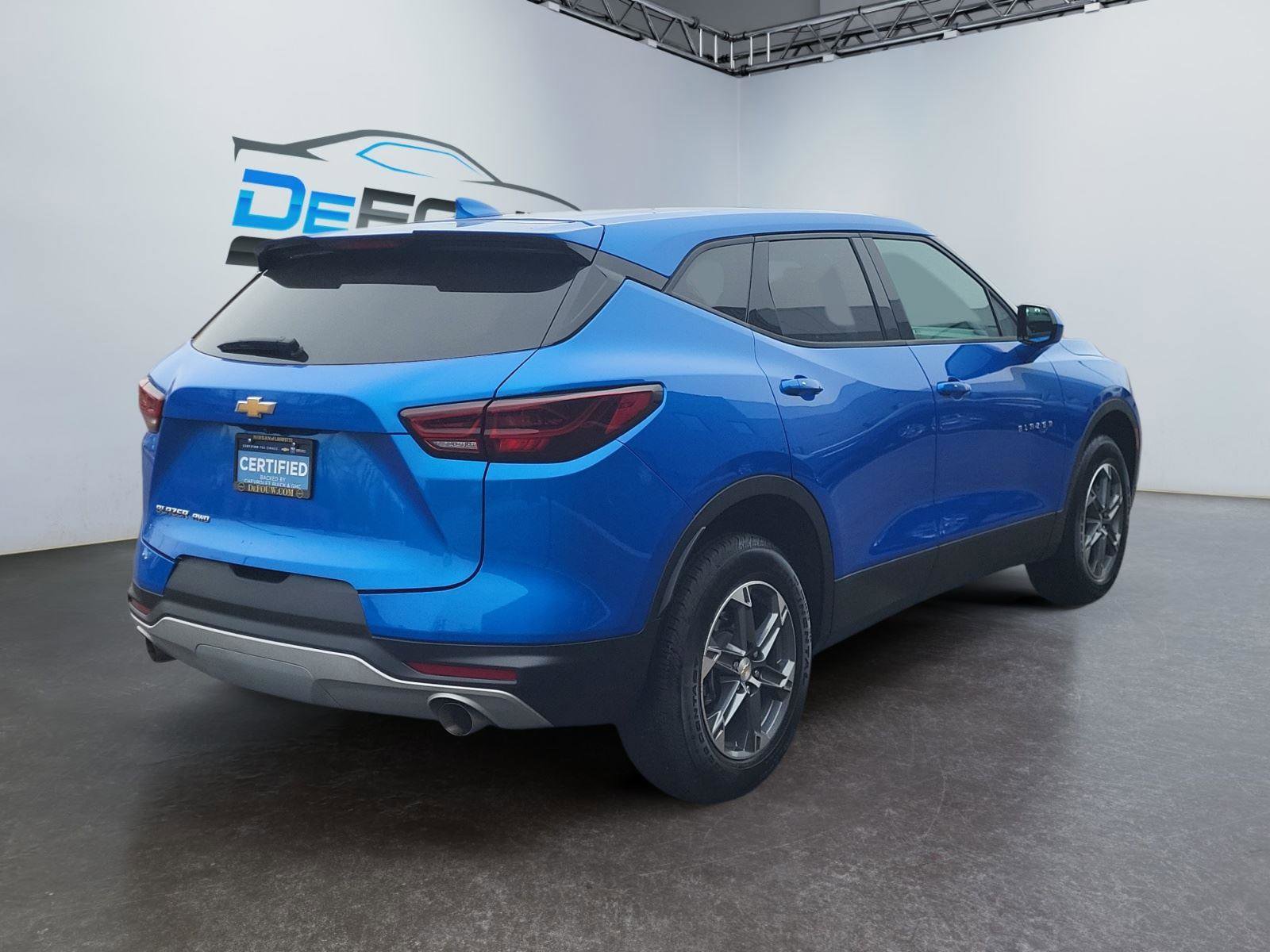 Certified 2025 Chevrolet Blazer LT image 3