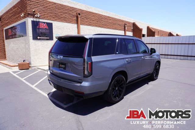 Used 2022 Cadillac Escalade Sport Platinum w/ Heavy-Duty Trailer Package image 14