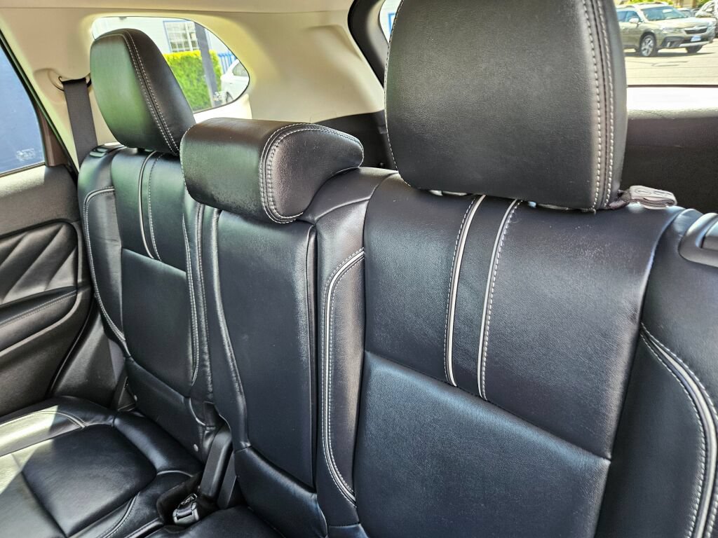 Used 2018 Mitsubishi Outlander SEL AWD/4WD image 14