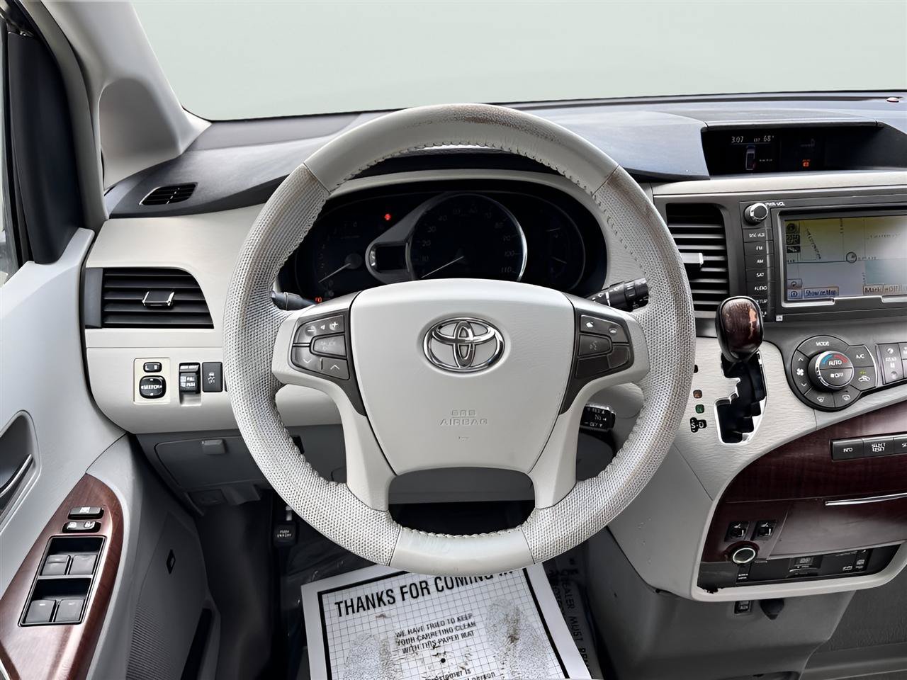 Used 2011 Toyota Sienna XLE w/ Premium Pkg FWD image 20
