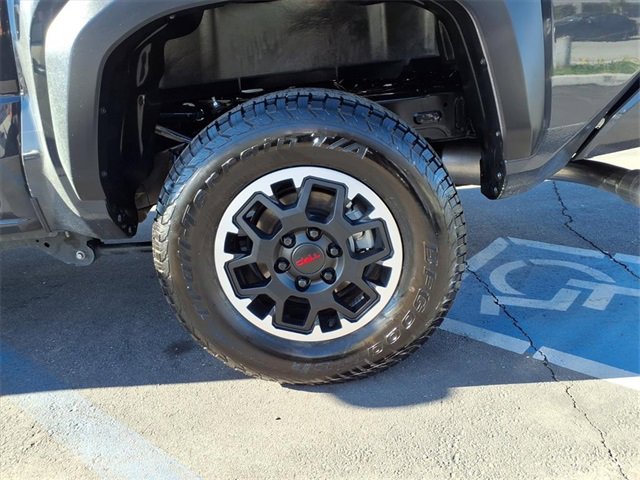 Used 2024 Toyota Tacoma TRD Off-Road image 7