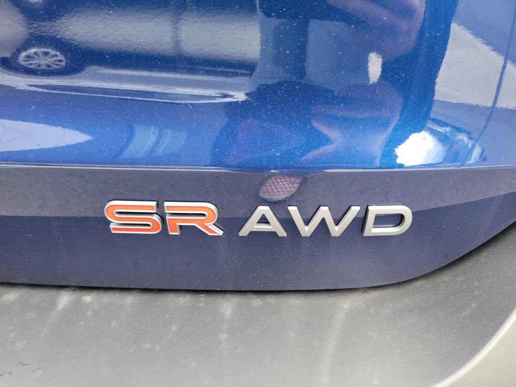 New 2026 Nissan Kicks SR w/ Cold Weather Package image 5