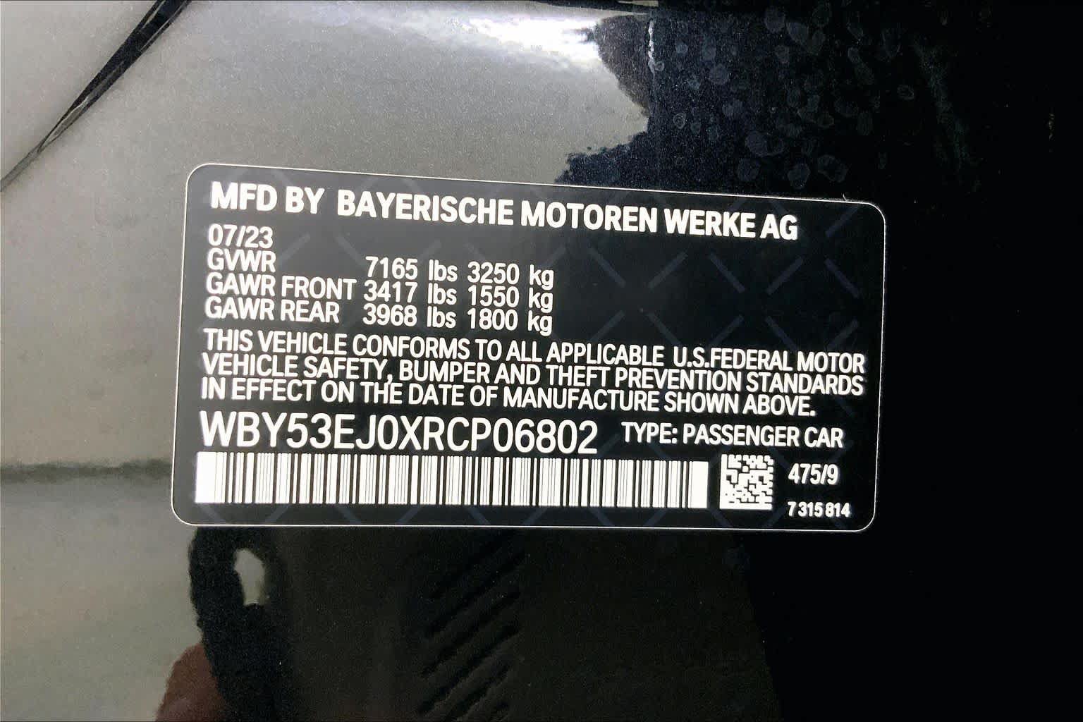 Used 2024 BMW i7 xDrive60 w/ Executive Package AWD/4WD image 36