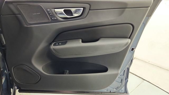 New 2026 Volvo XC60 B5 Ultra w/ Climate Package AWD/4WD image 37