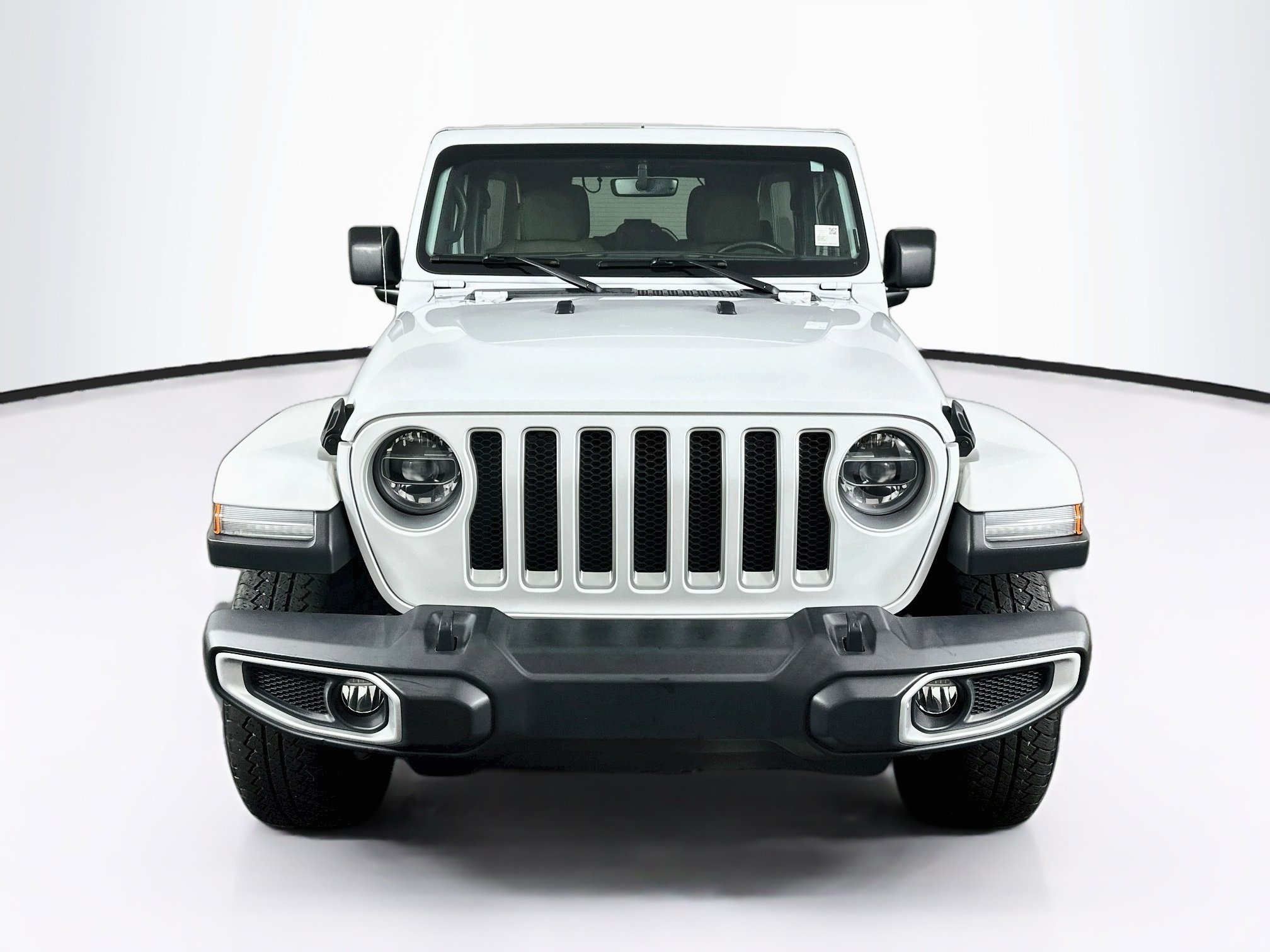 Used 2020 Jeep Wrangler Unlimited Sahara AWD/4WD image 2