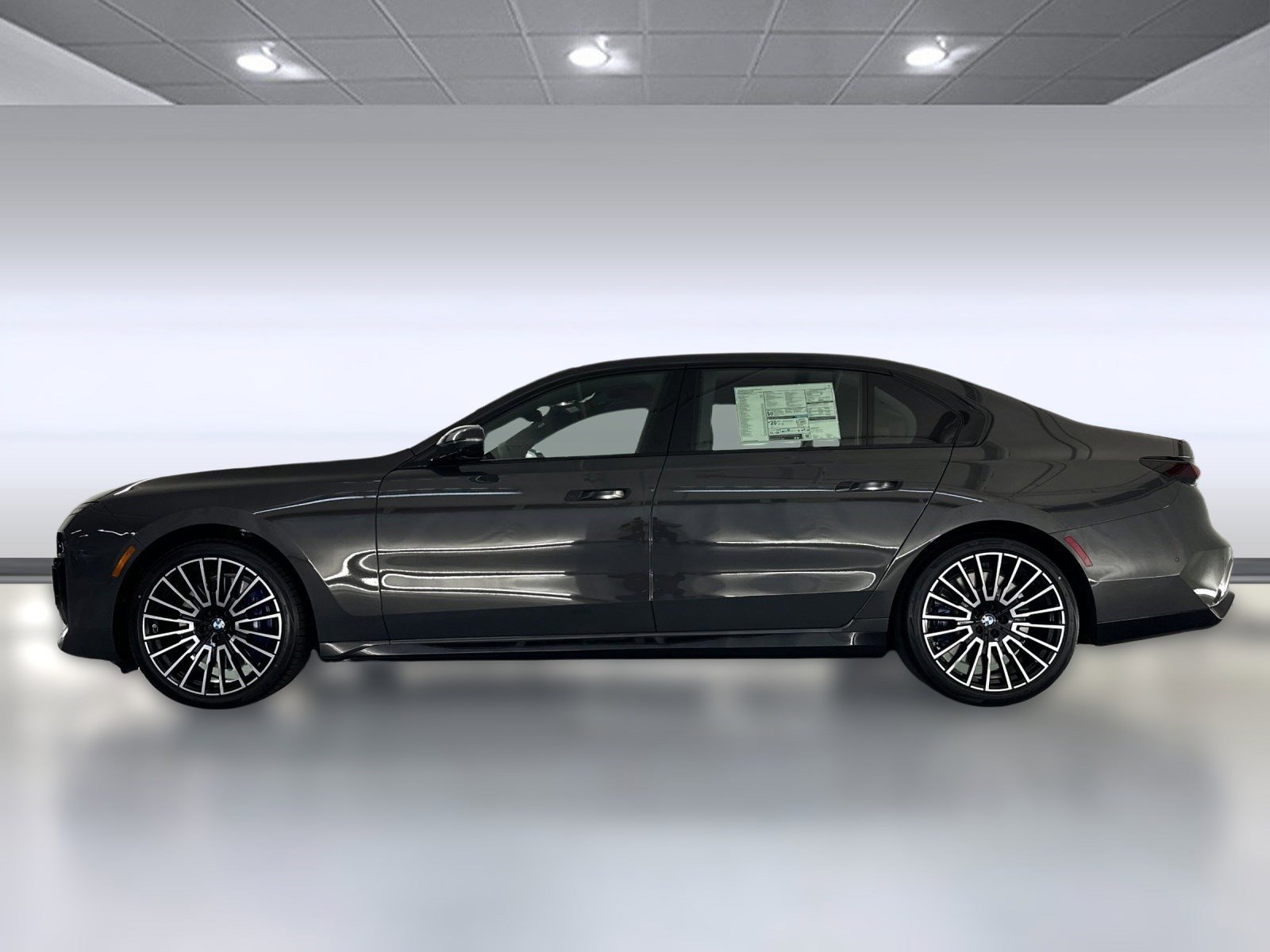 New 2026 BMW 760i xDrive image 2