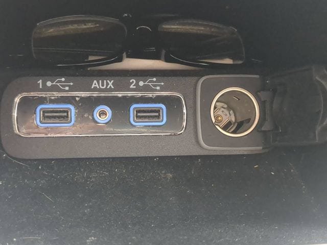 Used 2020 Jeep Grand Cherokee Overland AWD/4WD image 22