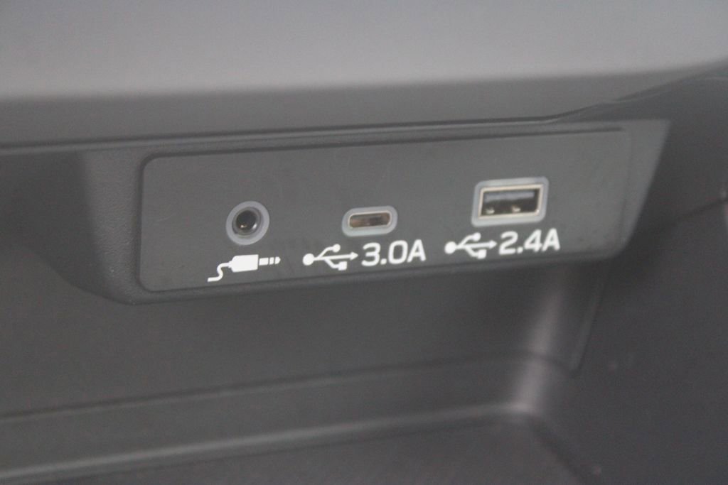 Used 2025 Subaru Crosstrek 2.0i Premium AWD/4WD image 18