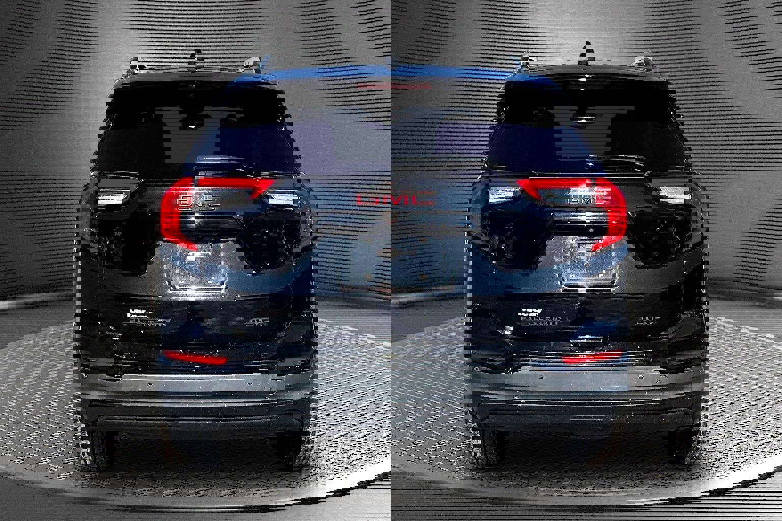 Used 2024 GMC Terrain SLT w/ Infotainment Package II image 5