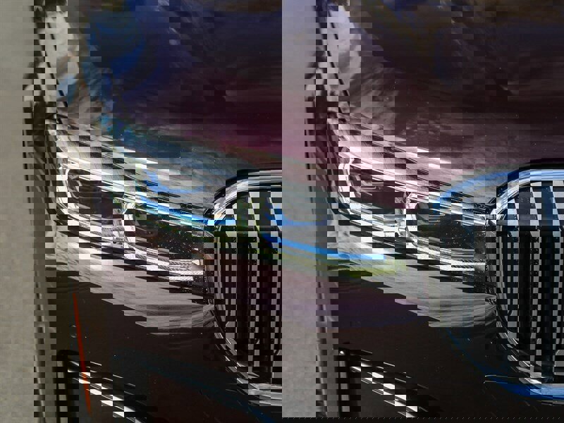 Used 2020 BMW 750i xDrive w/ Executive Package image 11