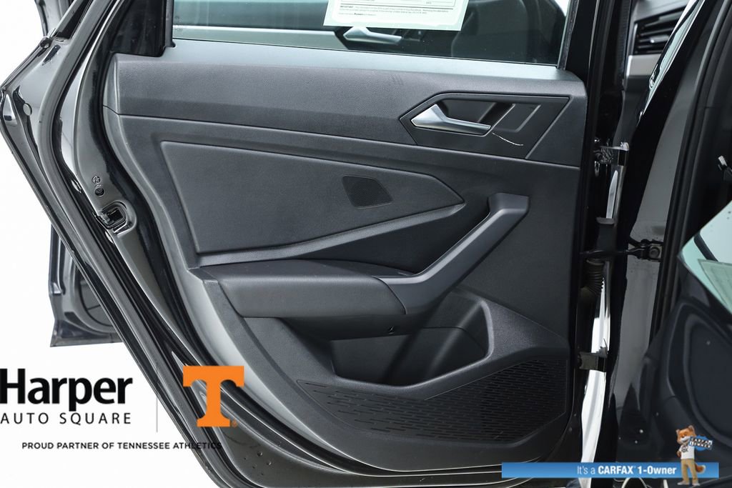 Used 2020 Volkswagen Jetta R-Line image 17