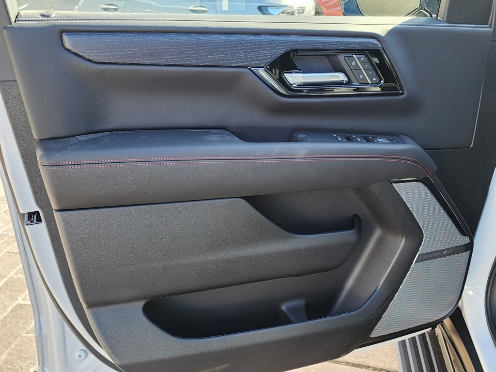 New 2026 GMC Yukon XL AT4 Ultimate image 12