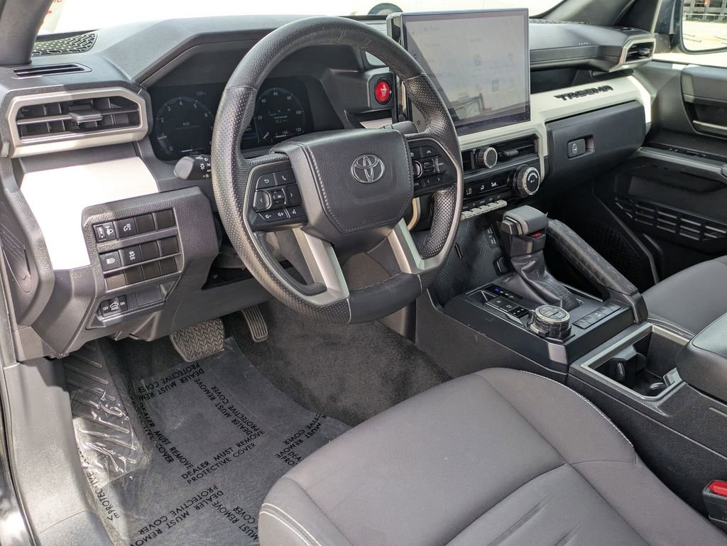 Used 2024 Toyota Tacoma TRD Off-Road image 14