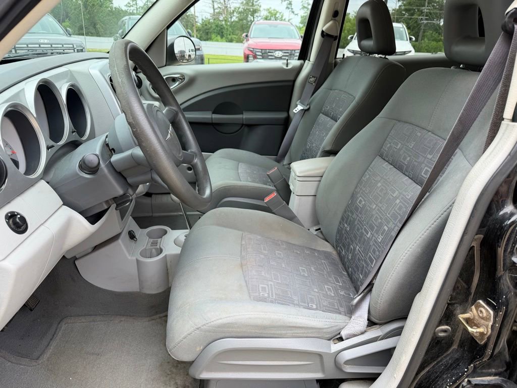 Used 2006 Chrysler PT Cruiser Touring FWD image 5