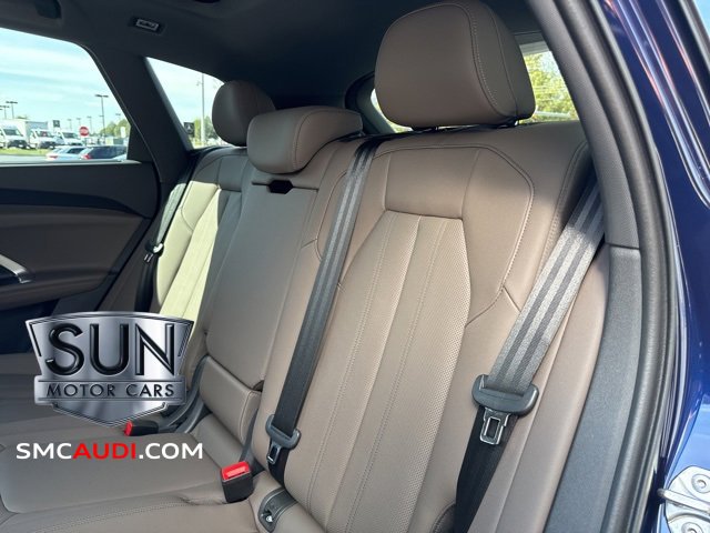 New 2025 Audi Q5 Prestige image 18