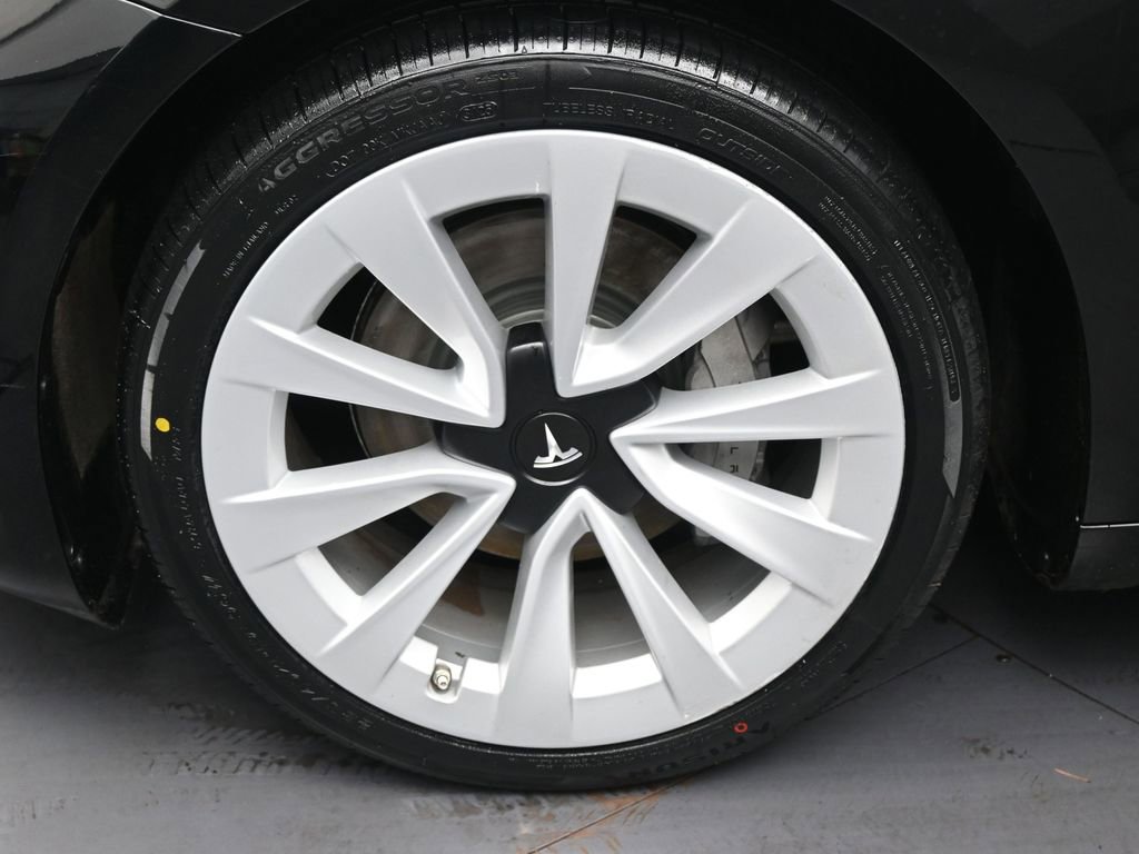 Used 2023 Tesla Model 3 Standard Range RWD image 36