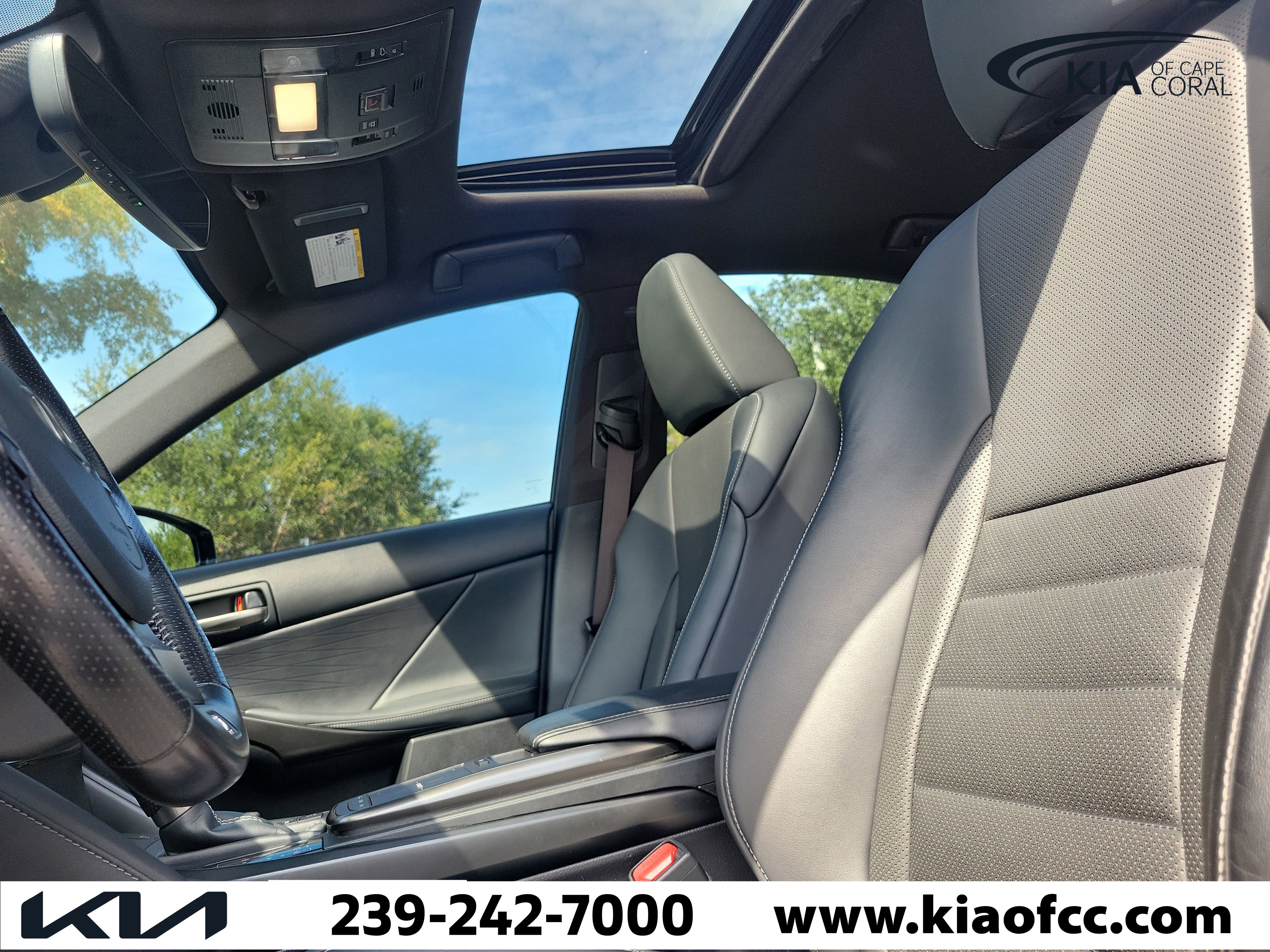 Used 2022 Lexus IS 350 F Sport w/ Navigation Package RWD image 25