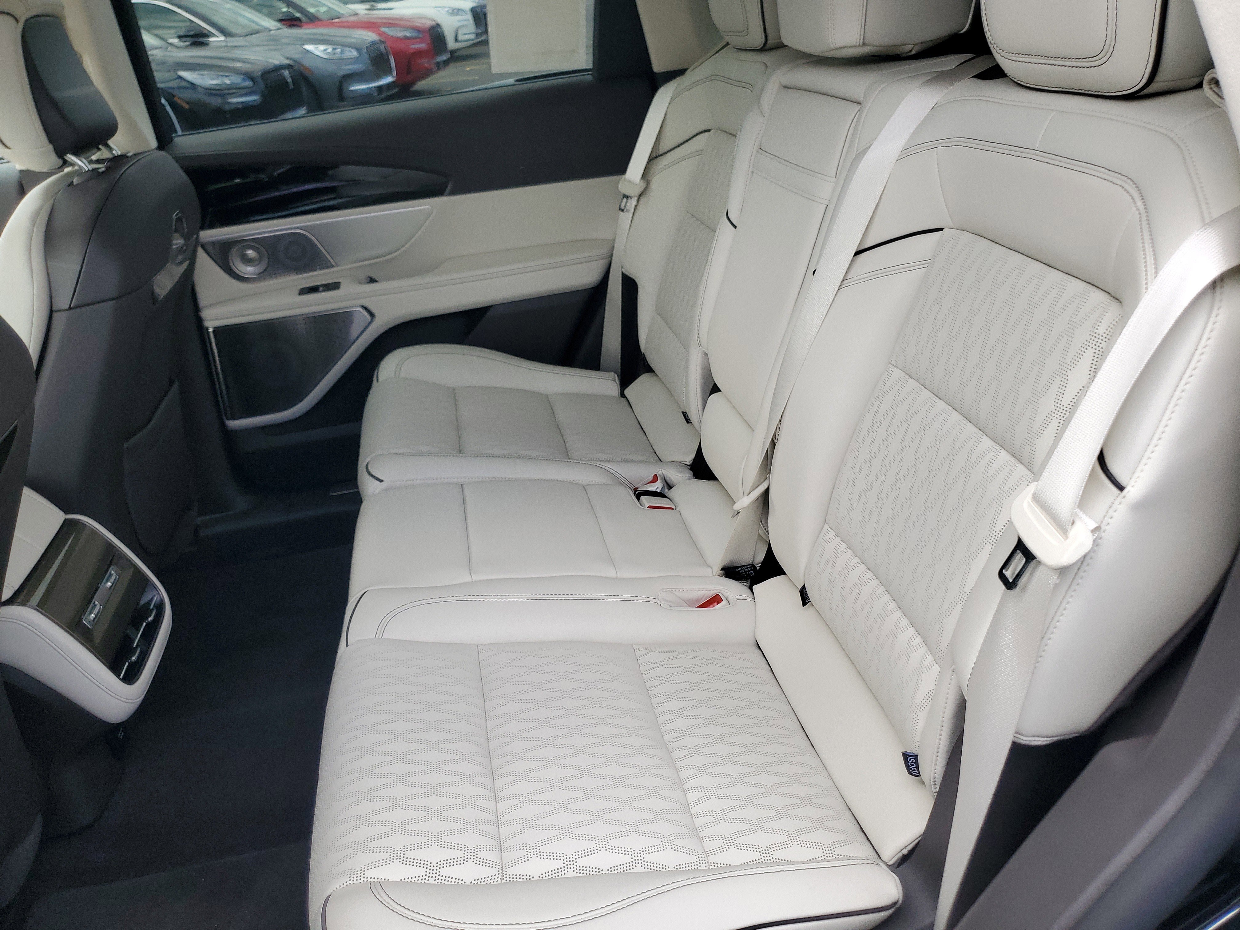 New 2025 Lincoln Nautilus Black Label image 30