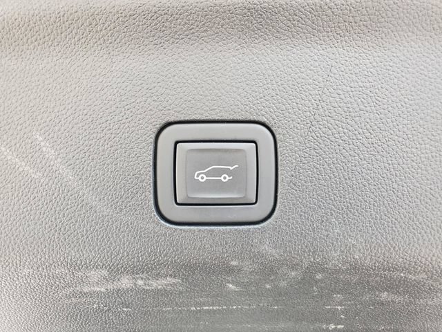 Used 2023 Cadillac Escalade Sport Platinum w/ LPO, ONYX Package AWD/4WD image 37