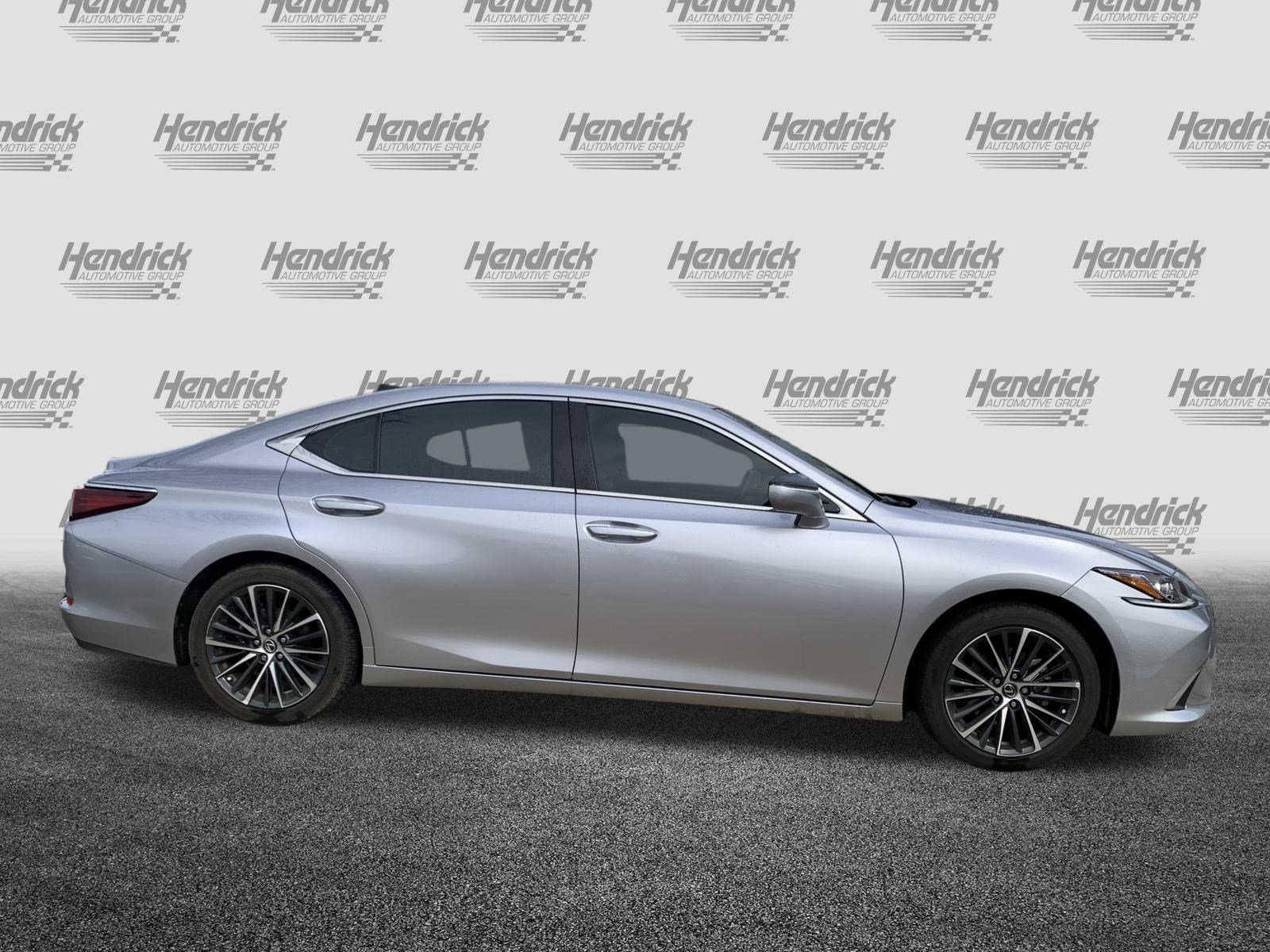 Certified 2025 Lexus ES 350 w/ Premium Package image 11