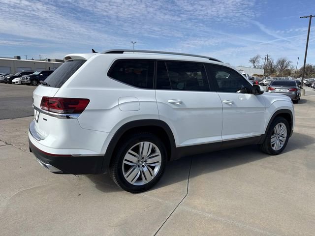 Used 2022 Volkswagen Atlas SEL image 2
