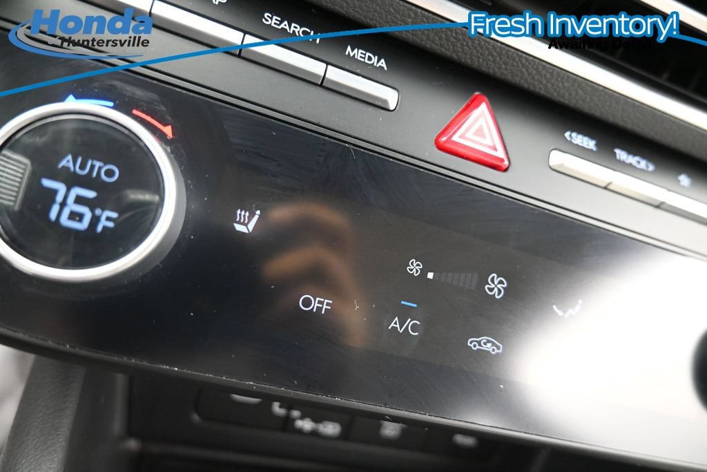 Used 2025 Hyundai Sonata SEL FWD image 15