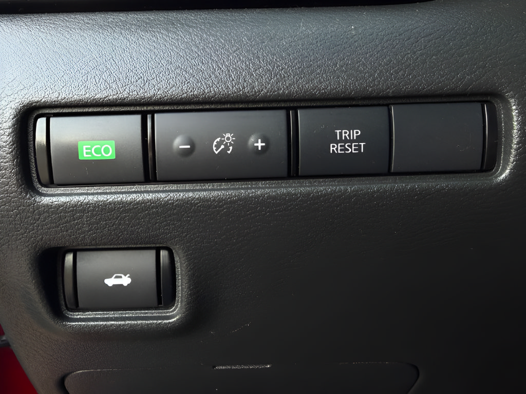 Certified 2020 Nissan Sentra SV w/ Trunk Package FWD image 15