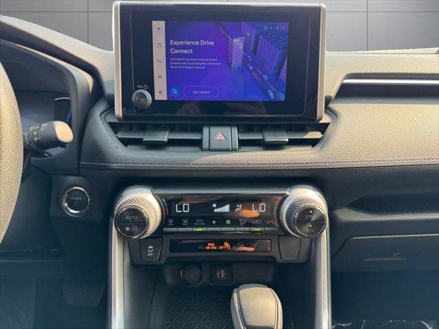 Certified 2025 Toyota RAV4 XLE AWD/4WD image 45
