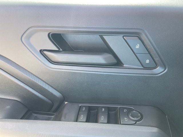 Used 2023 Chevrolet Colorado Trail Boss w/ Technology Package AWD/4WD image 22