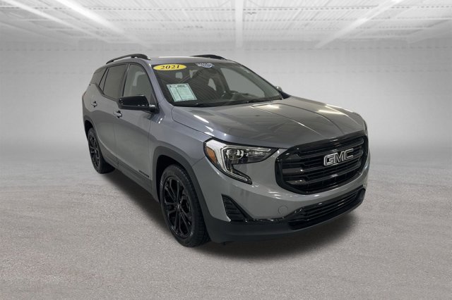 Used 2021 GMC Terrain SLE w/ Driver Convenience Package image 4