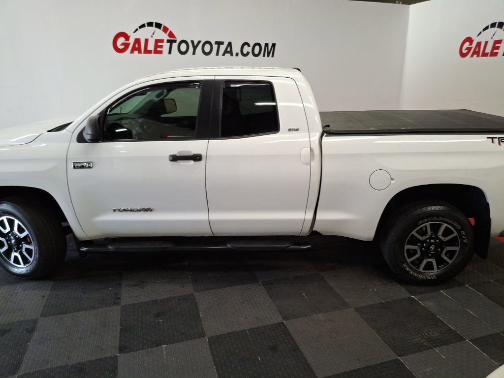 Used 2014 Toyota Tundra SR5 w/ TRD Off Road Package image 7