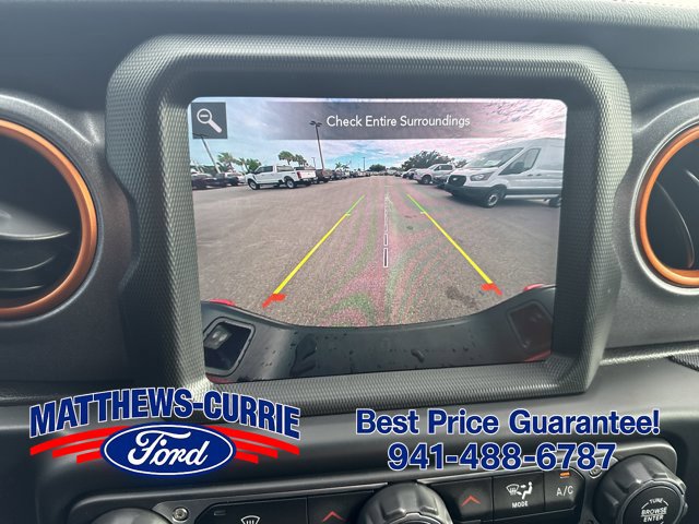 Used 2022 Jeep Gladiator Mojave w/ Trailer Tow Package AWD/4WD image 21