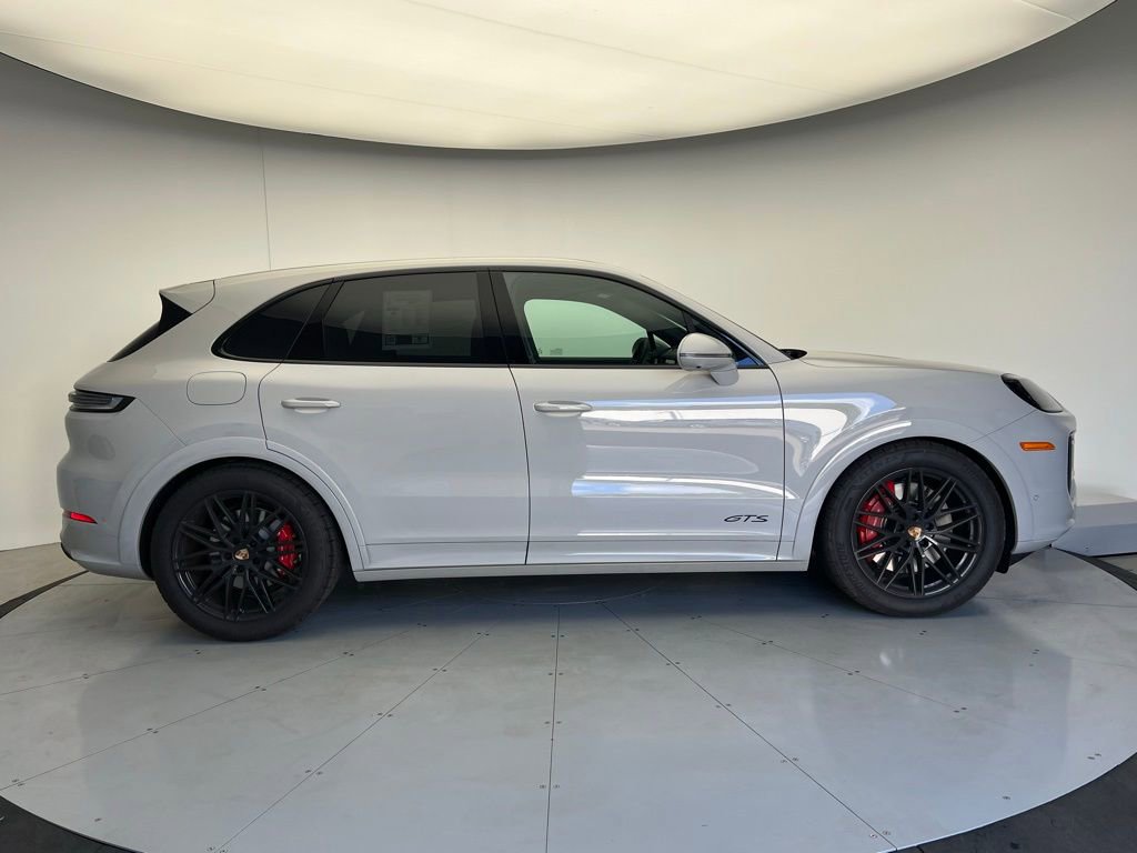 Certified 2026 Porsche Cayenne GTS image 23