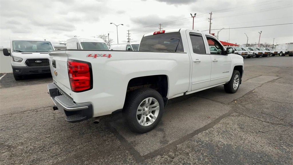 Used 2017 Chevrolet Silverado 1500 LT w/ All Star Edition image 8