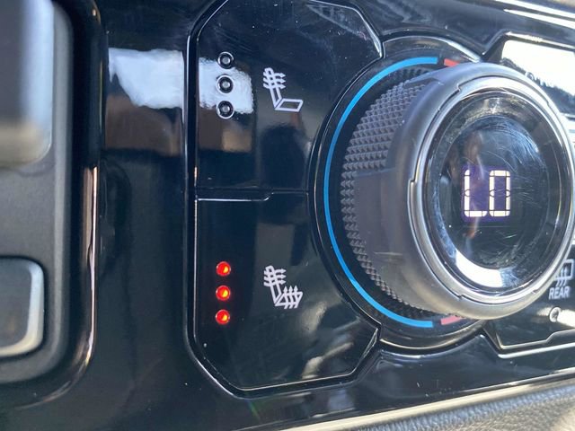 Used 2024 Chevrolet Silverado 1500 LT Trail Boss w/ LT Trail Boss Premium Package image 29