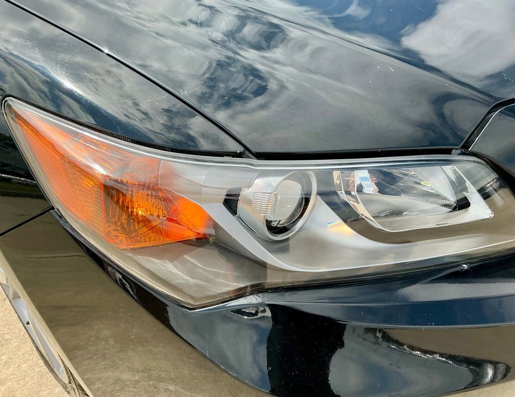 Used 2014 Acura ILX w/ Premium Package FWD image 8