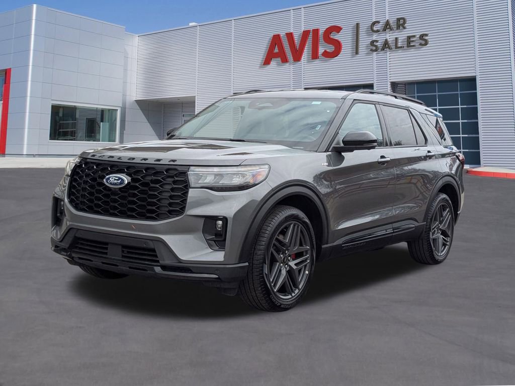 Used 2025 Ford Explorer ST-Line w/ ST-Line Street Pack